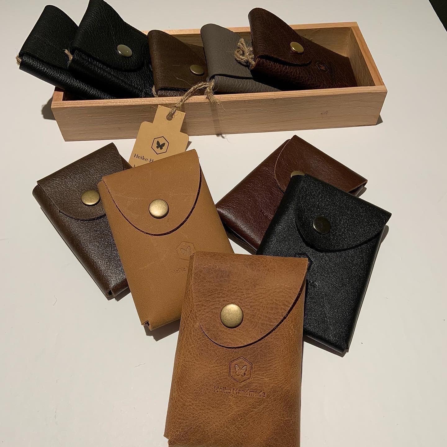 Tomi 2 Snap Wallet