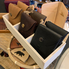 Load image into Gallery viewer, Tomi 2 Snap Wallet
